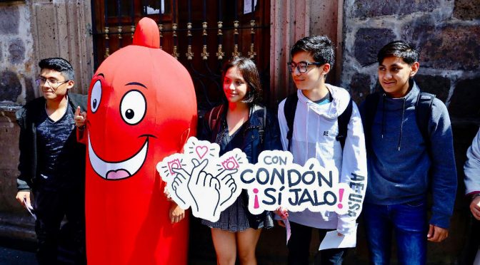Más de 100 mil condones se distribuyen en Michoacán
