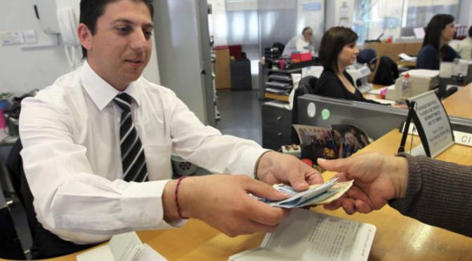 Bancos contribuyen a dinámica económica de Michoacán