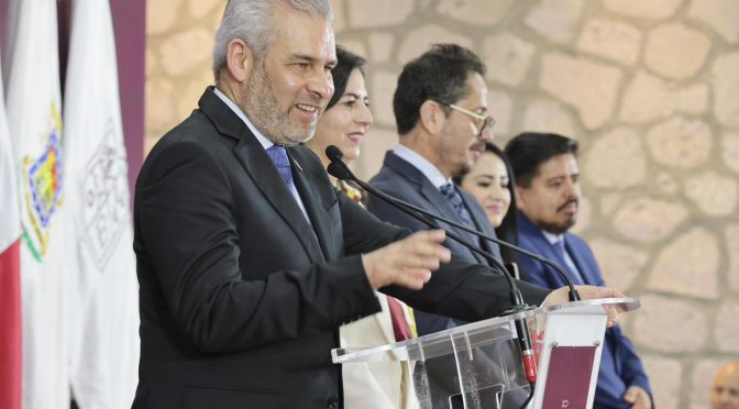 Este año se entregarán 127 mil nuevas becas para educación básica: Bedolla