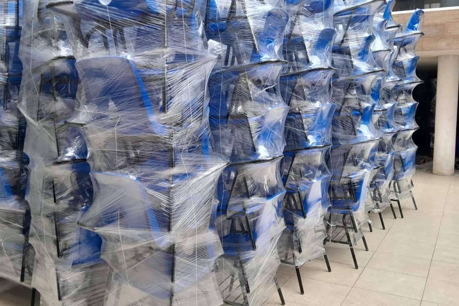 Edumobiliario, empresa especializada en muebles escolares con entrega inmediata