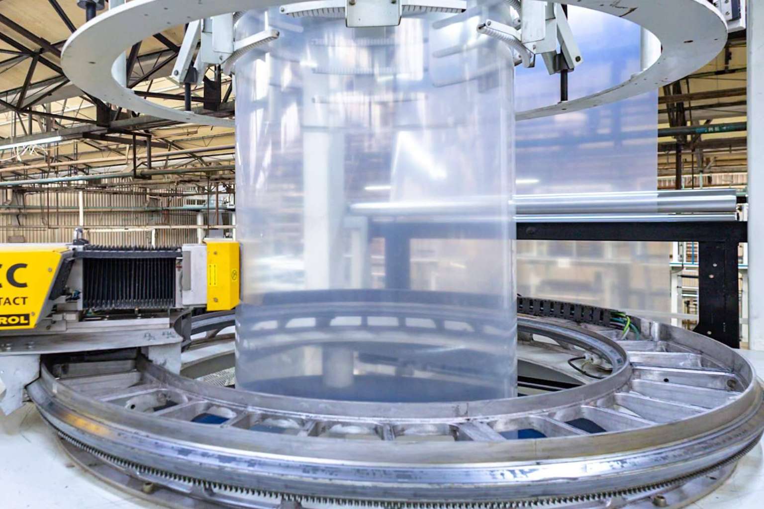 Polylico celebra 28 años impulsando empaques eficientes con innovación y sostenibilidad
