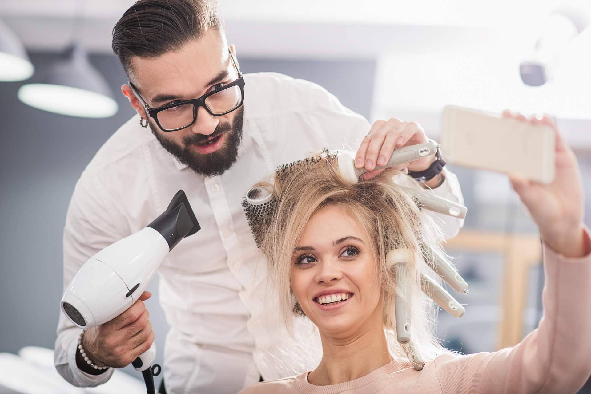 Diseño web personalizado para peluquerías que buscan diferenciarse y reforzar su identidad visual